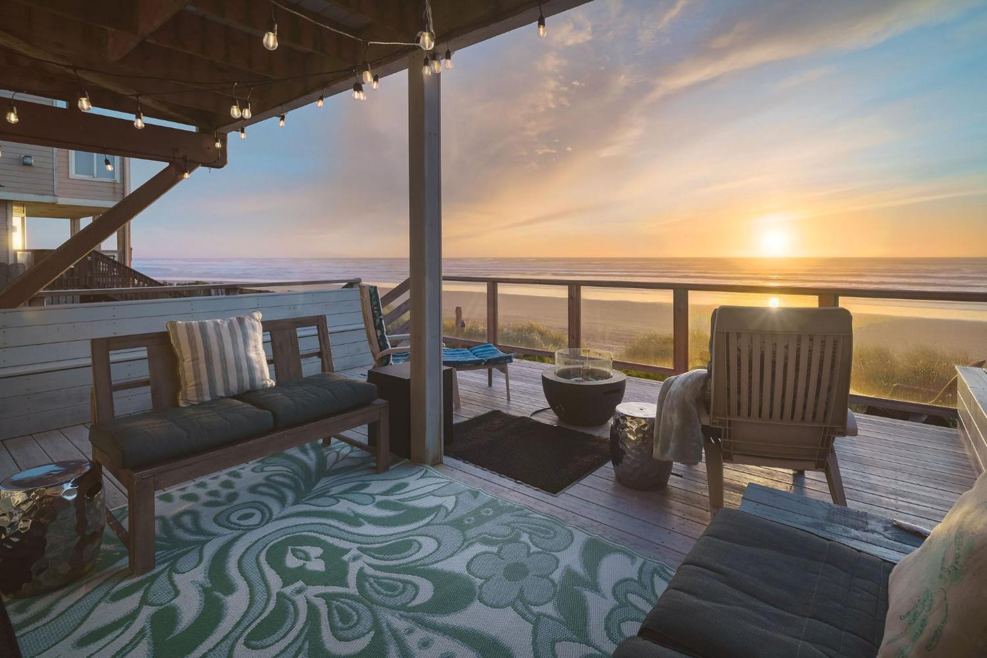Steps From The Beach! Hottub, $1M Ocean View, Deck Waldport Exterior foto